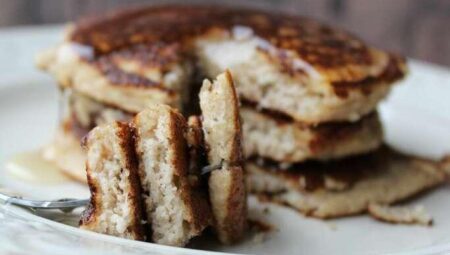 Amazing Almond Flour Pancakes (Gluten-Free and Paleo-Friendly)