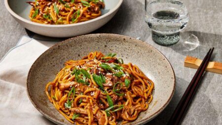 Slow Cooker Honey Garlic Chicken Noodles